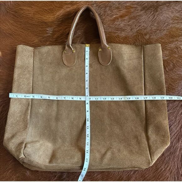Rare 1980's "BROOKSTONE"
SUEDE LEATHER TOTE in Cognac - Picture 5 of 13